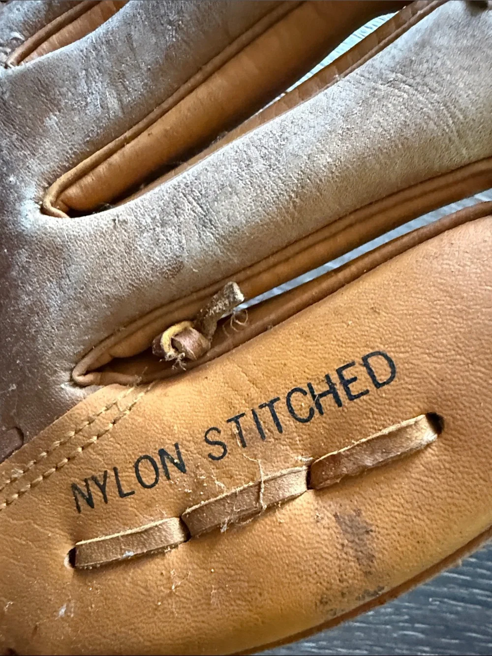 Kids' Tan Leather Baseball Glove